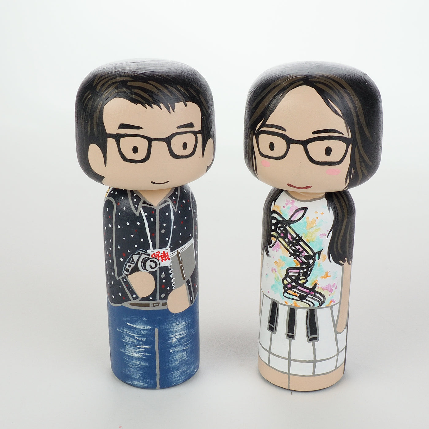 Custom Family hand-painted portrait on wooden dolls