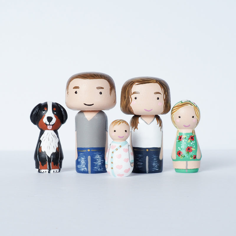 Family portrait mini Kokeshi with pets