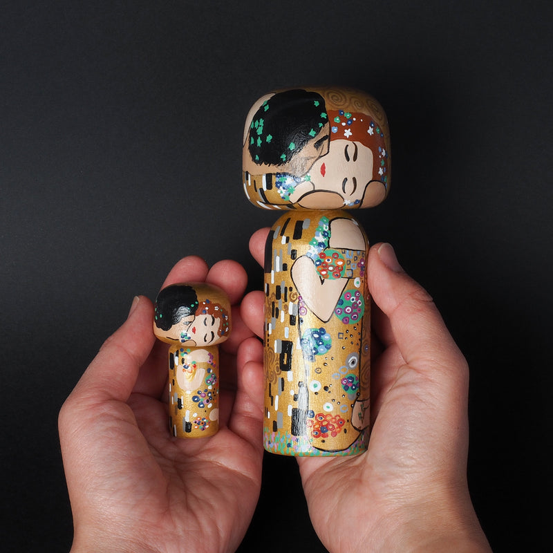 Klimt Kokeshi - The Kiss (Limited Edition)