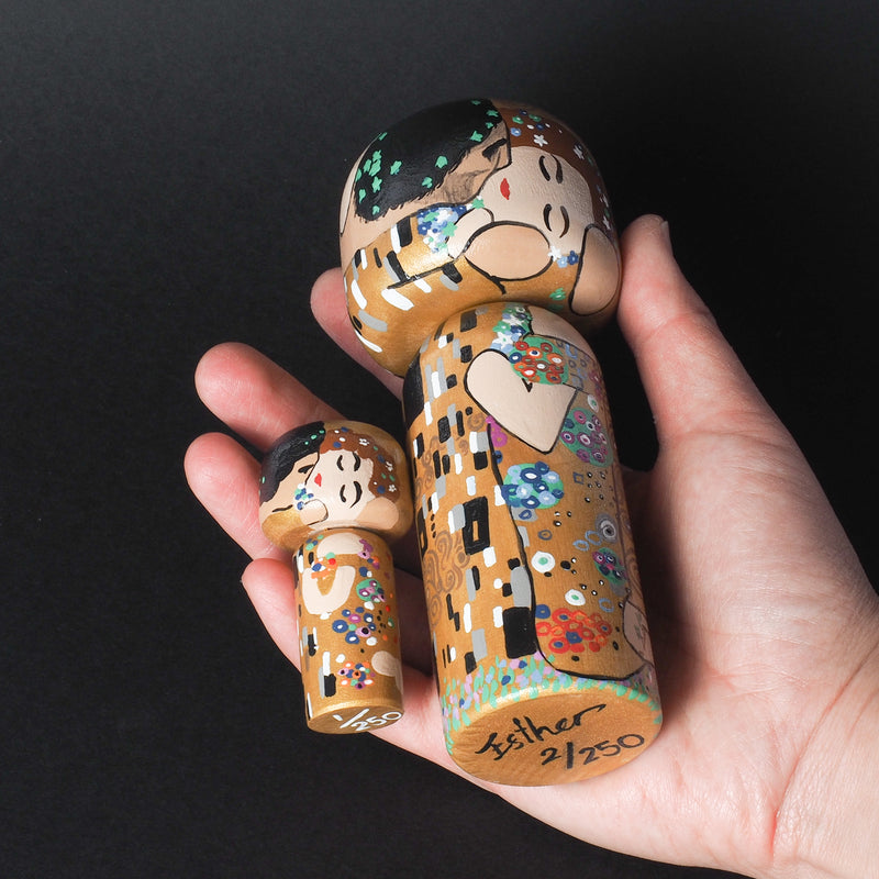 Klimt Kokeshi - The Kiss (Limited Edition)