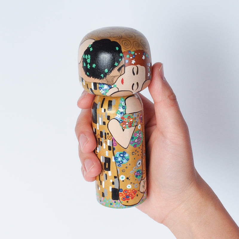 Klimt Kokeshi - The Kiss (Limited Edition)