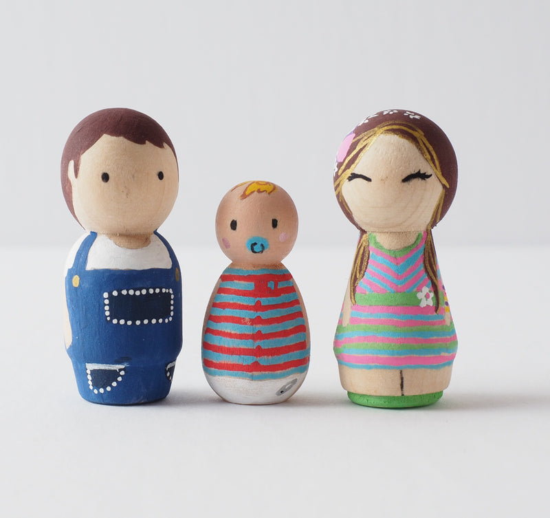 This Mother’s Day, give something unique and personalized.  Custom peg dolls of your family!  They are hand-painted that show the uniqueness of each individual in your family.  This will definitely touch her heart and bring smiles, may be even happy tears.   These are also great for grandparent’s gifts, birthdays, anniversary gifts, couples’ gifts, or any other occasions.
